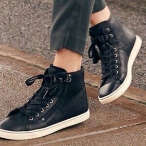 UGG Women's Size 8 "Olive" boot, high top sneaker Shoes Black Leather
